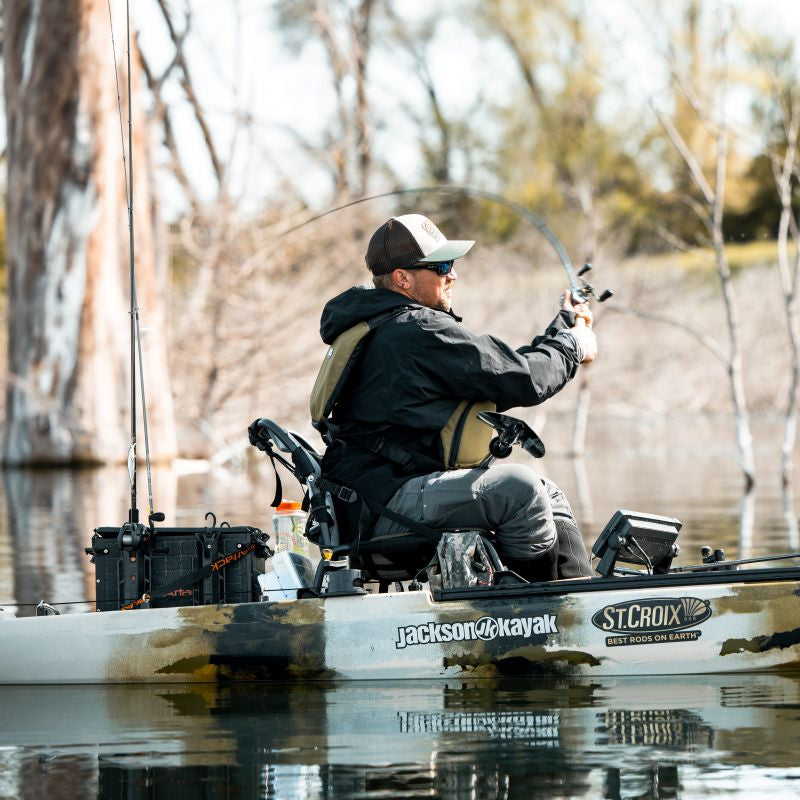 AVID SERIES FRESHWATER CASTING